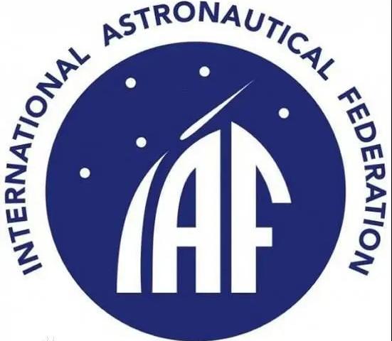 两名美国宇航员完成太空行走为空间站电力系统改造做准备(图1)